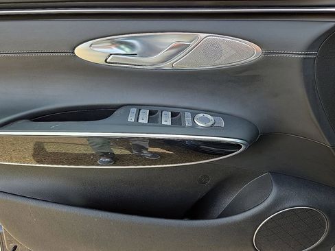 Used 2025 Genesis GV70 2.5T image 22