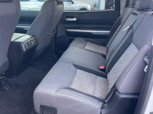 Used 2014 Toyota Tundra SR5 image 11
