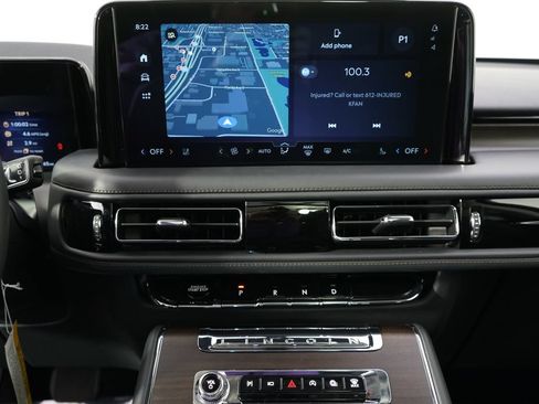 New 2026 Lincoln Aviator Reserve w/ Jet Appearance Package AWD/4WD image 27