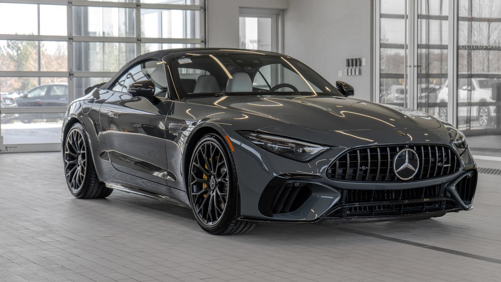Used 2026 Mercedes-Benz SL 63 AMG 4MATIC image 23