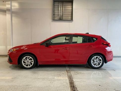 Used 2024 Subaru Impreza 2.0i AWD/4WD image 7