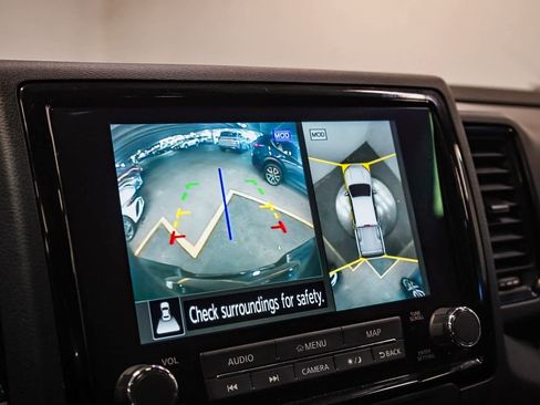 Used 2023 Nissan Frontier PRO-4X w/ Pro-4X Premium Package image 26