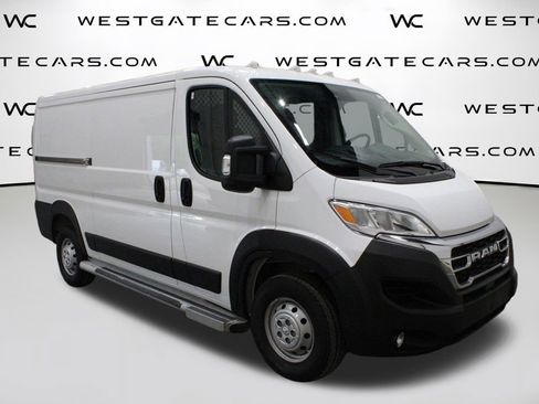 Used 2023 RAM ProMaster 2500 image 2