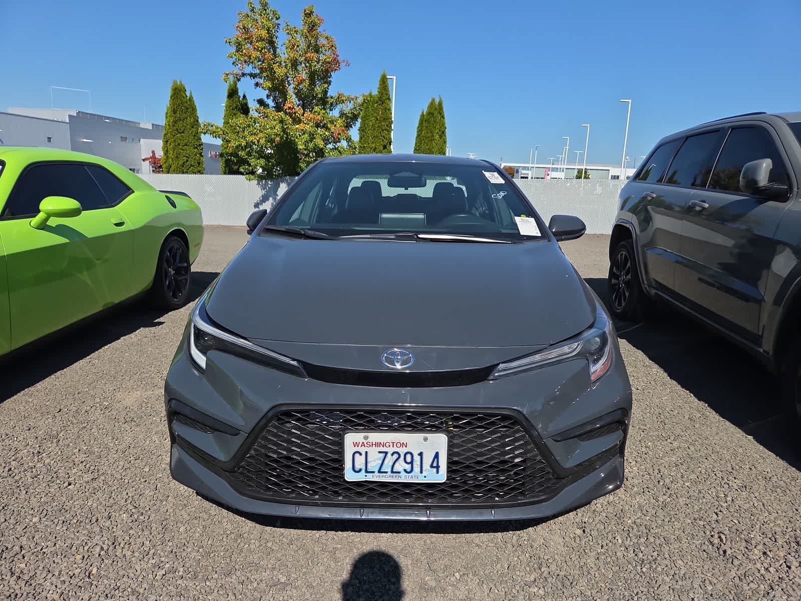 Used 2024 Toyota Corolla XSE FWD image 5