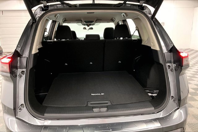 New 2026 Nissan Rogue SV AWD/4WD image 40