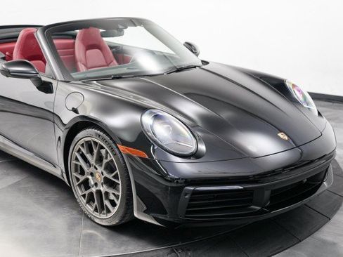 Used 2022 Porsche 911 Carrera 4S image 19
