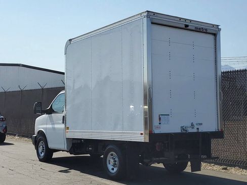 New 2025 Chevrolet Express 3500 w/ Power Convenience Package RWD image 7