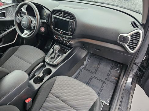Used 2023 Kia Soul LX w/ Option Group 015 image 11