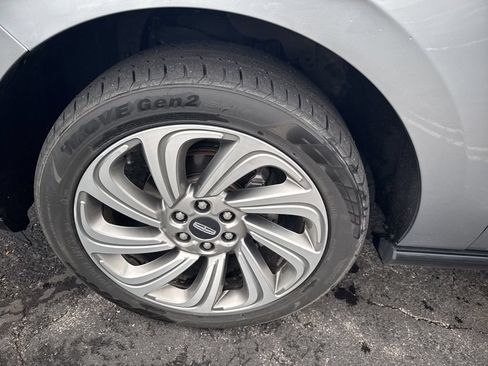 Used 2022 Lincoln Navigator Reserve AWD/4WD image 54