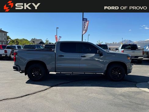 Used 2024 Chevrolet Silverado 1500 Custom w/ LPO, Dark Essentials Package AWD/4WD image 8