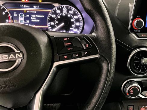 Used 2024 Nissan Sentra SV image 23