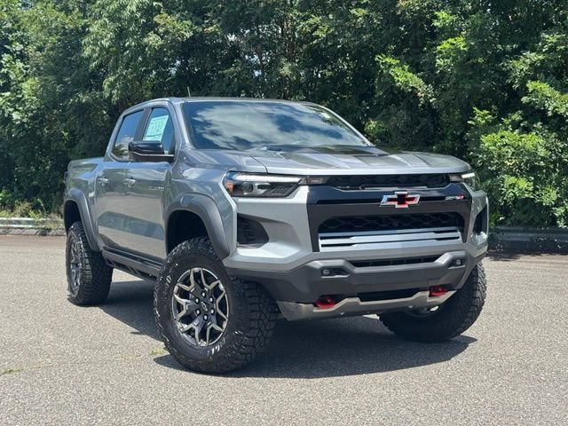 New 2026 Chevrolet Colorado ZR2 w/ Technology Package AWD/4WD image 1