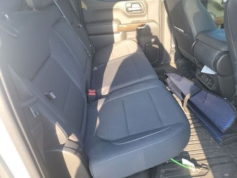 Used 2019 GMC Sierra 1500 SLE w/ SLE Value Package AWD/4WD image 7