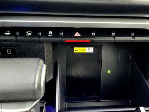 Used 2023 Toyota Tundra Platinum image 45