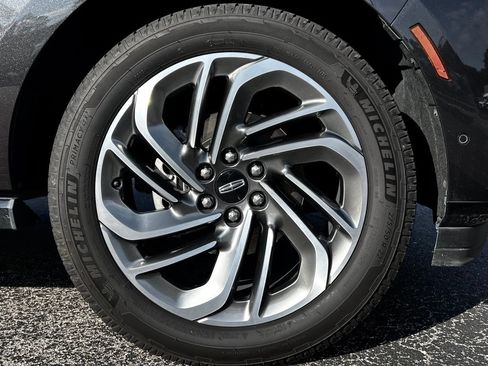 Used 2025 Lincoln Navigator Reserve AWD/4WD image 51