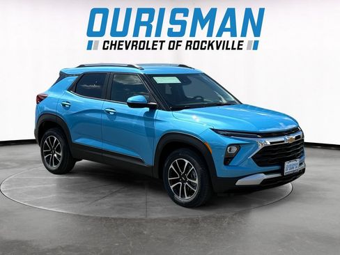 New 2026 Chevrolet TrailBlazer LT w/ Convenience Package AWD/4WD image 1