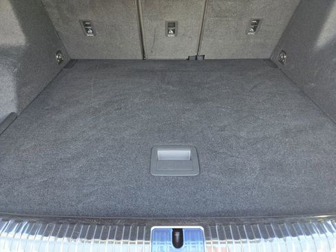 Certified 2025 Audi Q3 2.0T Premium w/ Convenience Package image 40