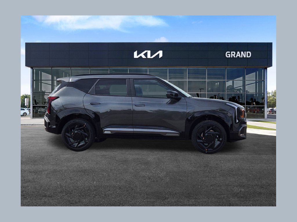New 2027 Kia Seltos X-Line SX AWD/4WD image 1