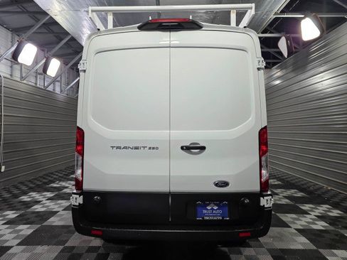 Used 2024 Ford Transit 250 148 Medium Roof image 6