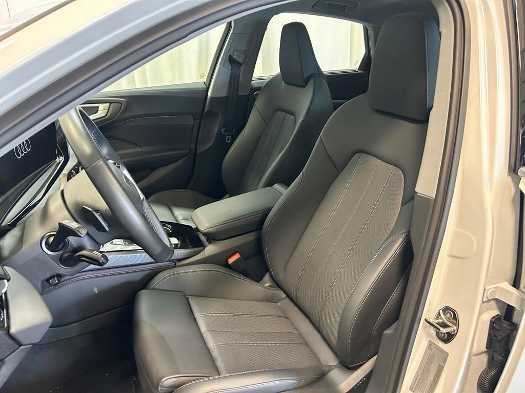 Used 2025 Audi A5 2.0T Premium Plus AWD/4WD image 4