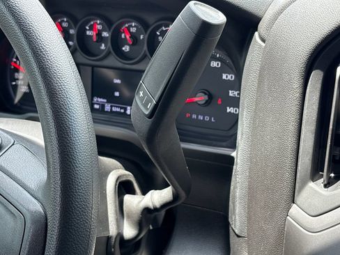 Used 2026 Chevrolet Silverado 1500 Custom w/ LPO, Dark Essentials Package AWD/4WD image 18