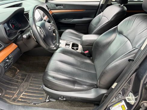 Used 2013 Subaru Outback 2.5i Limited AWD/4WD image 24