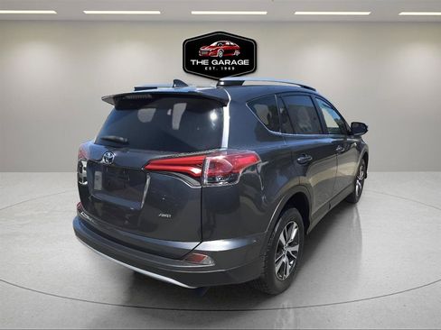 Used 2017 Toyota RAV4 XLE w/ Plus Special Value Package AWD/4WD image 5