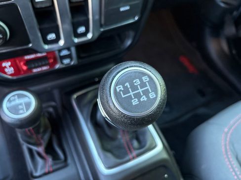 Used 2021 Jeep Wrangler 4WD Rubicon image 27