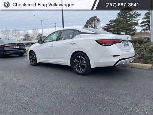 Used 2024 Nissan Sentra SV image 6