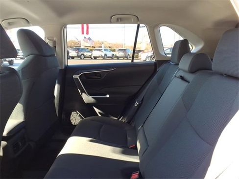 Used 2024 Toyota RAV4 LE image 7