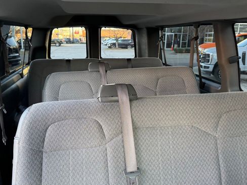 Used 2019 Chevrolet Express 3500 LT w/ LT Preferred Equipment Group image 11