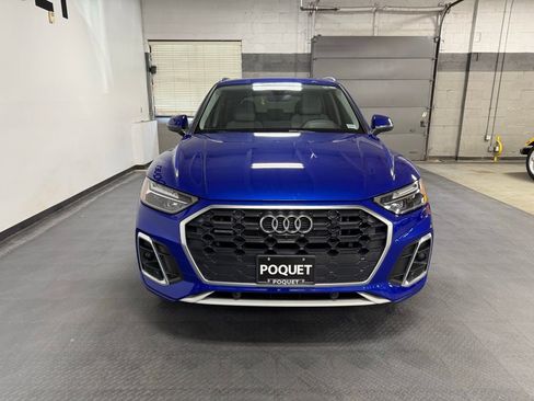 Used 2023 Audi Q5 e Premium Plus w/ Premium Plus Package AWD/4WD image 3