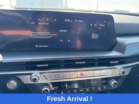 Used 2025 Kia Telluride S AWD/4WD image 8