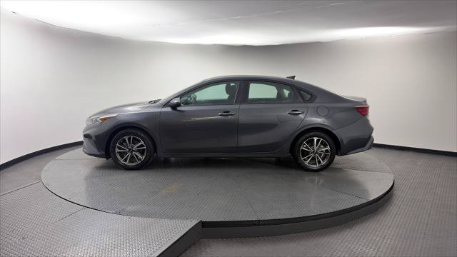 Used 2023 Kia Forte LXS FWD image 3
