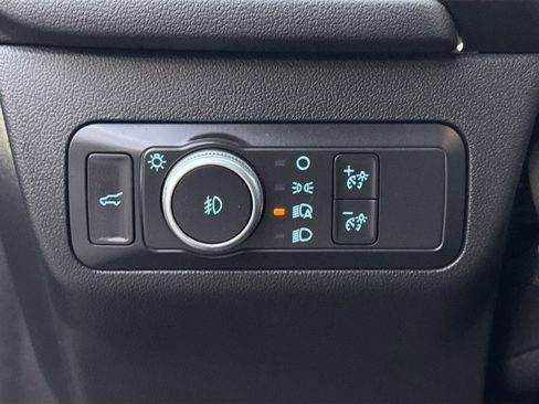 Used 2021 Ford Escape SEL image 35