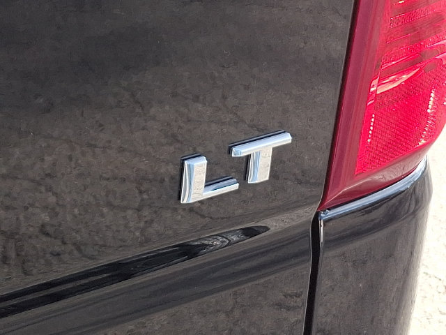 Used 2023 Chevrolet Silverado 1500 LT AWD/4WD image 31