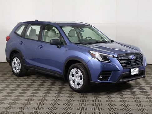 Used 2023 Subaru Forester AWD/4WD image 40