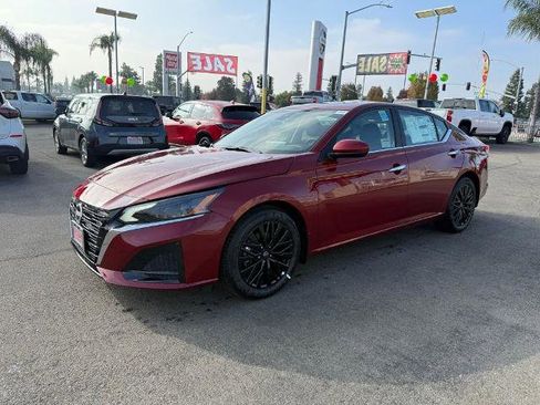 New 2025 Nissan Altima 2.5 SV w/ SV Special Edition Package image 3