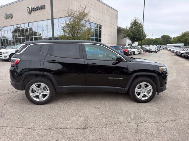 Used 2023 Jeep Compass Sport AWD/4WD image 6