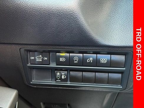 Used 2026 Toyota Tundra SR5 w/ TRD Off-Road Package AWD/4WD image 29