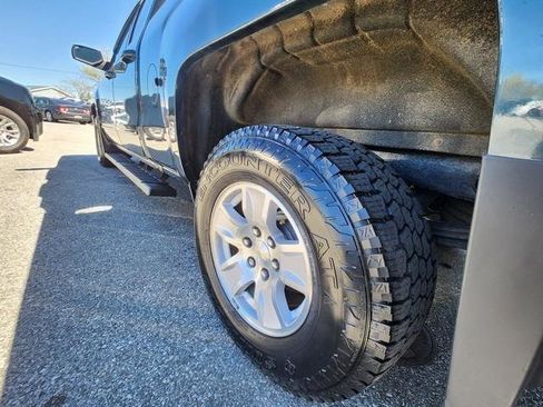 Used 2018 Chevrolet Silverado 1500 LT w/ All Star Edition image 24