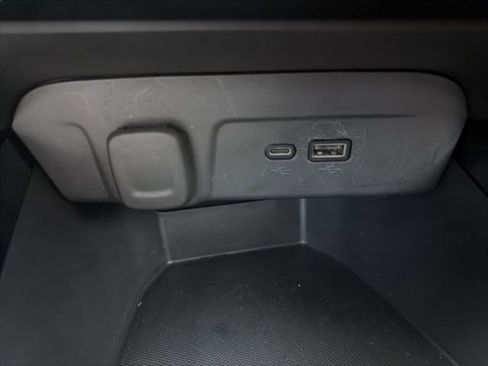 Used 2024 Chevrolet Trax ACTIV w/ Driver Confidence Package FWD image 19
