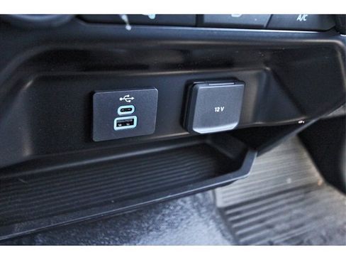 Used 2023 Ford F250 XL image 27