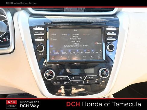 Used 2018 Nissan Murano Platinum image 12