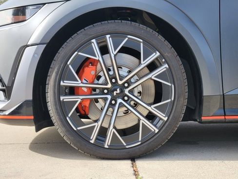 Certified 2025 Hyundai Ioniq 5 N image 11