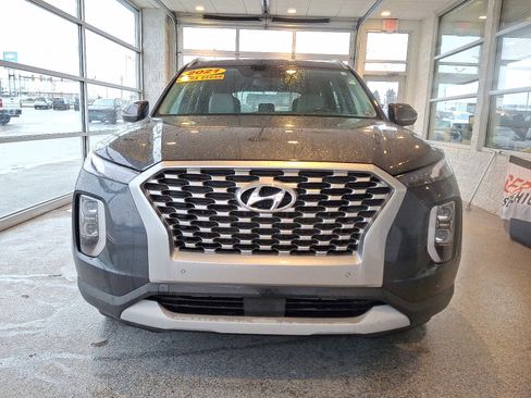 Used 2021 Hyundai Palisade SEL image 2