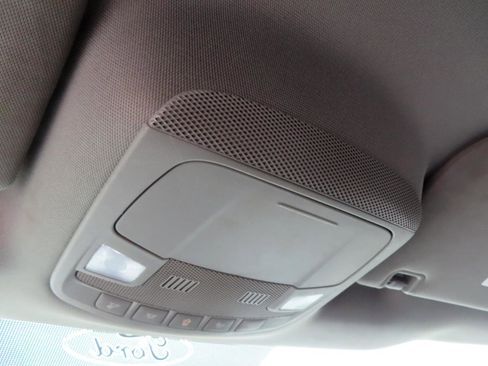 Used 2018 Ford F250 XLT w/ XLT Premium Package image 29