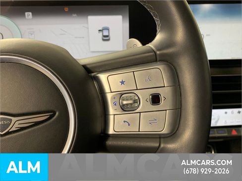 Used 2023 Genesis GV60 Advanced image 22