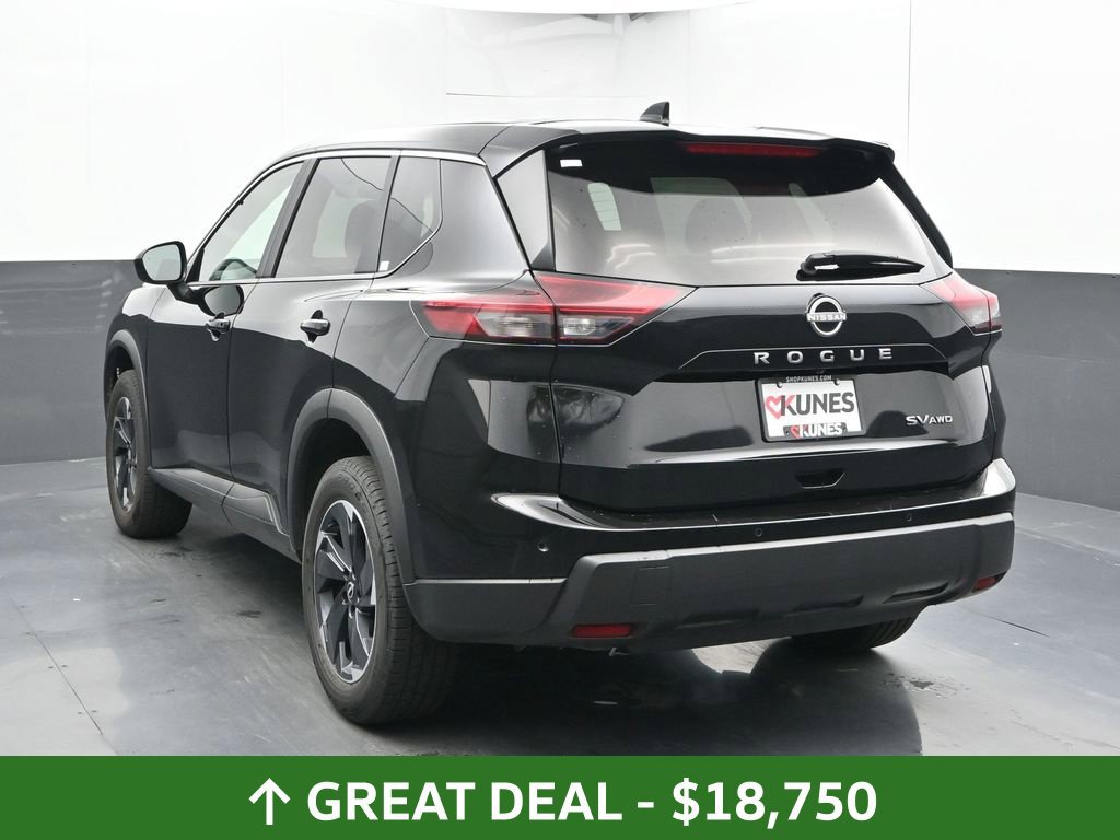 Used 2024 Nissan Rogue SV AWD/4WD image 12