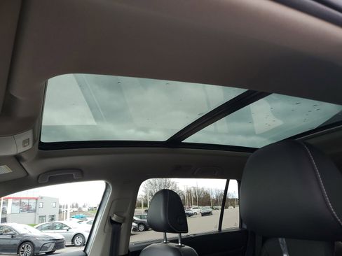 Used 2021 Volkswagen Atlas SE image 21